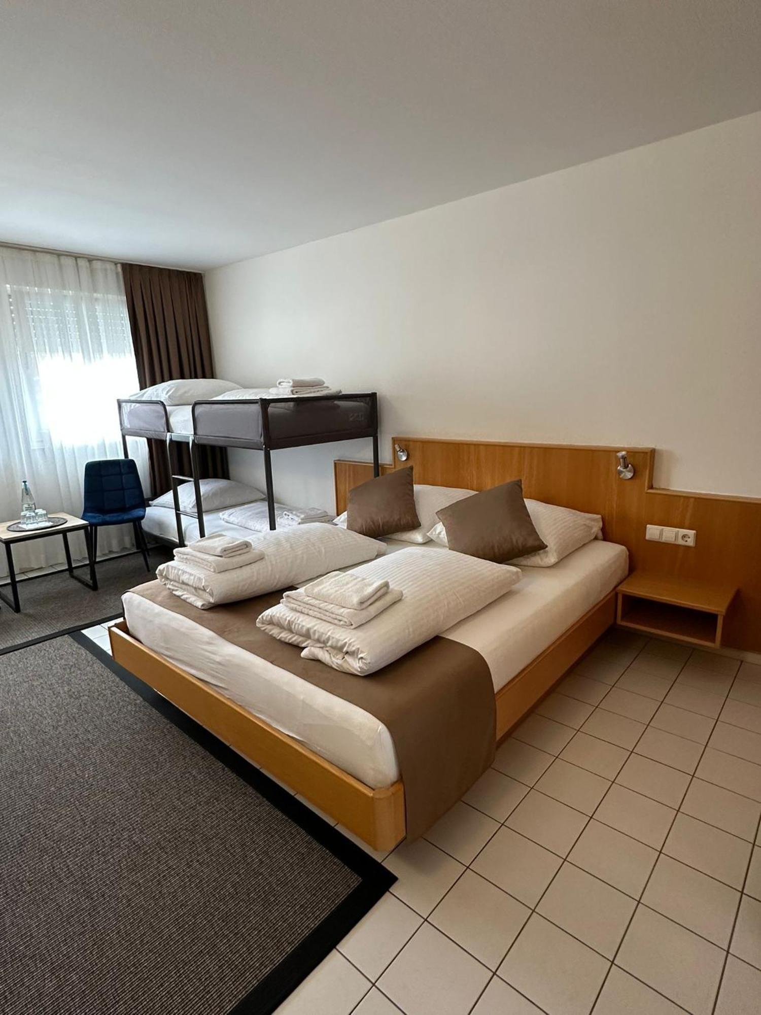 Elha Hotel Stuttgart Exterior photo